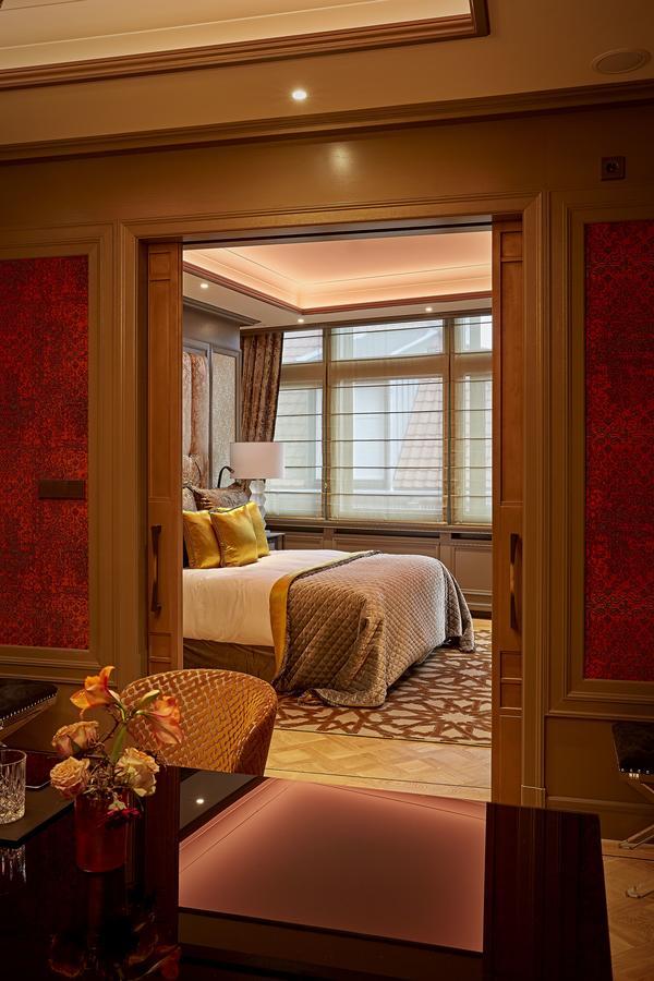 Hotel Twentyseven - Small Luxury Hotels Of The World Amsterdam Bagian luar foto